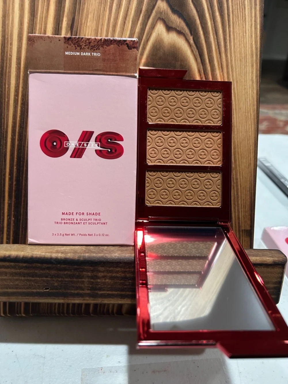 ONE/SIZE Made For Shade Medium Dark Trio Bronzer & Sculpt Palette — brown